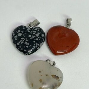 Heart-Shaped Pendant Set - Black, Red, Cream